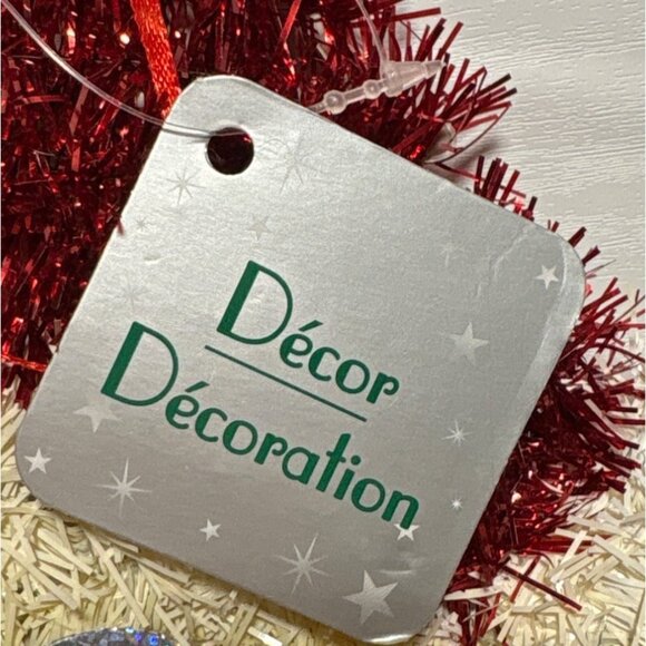 Decorative Santa Tinsel Face Wall Hanging 12 X 7" - Picture 3 of 6